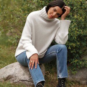 JENNI KAYNE | Cashmere Turtleneck Sweater | Size M